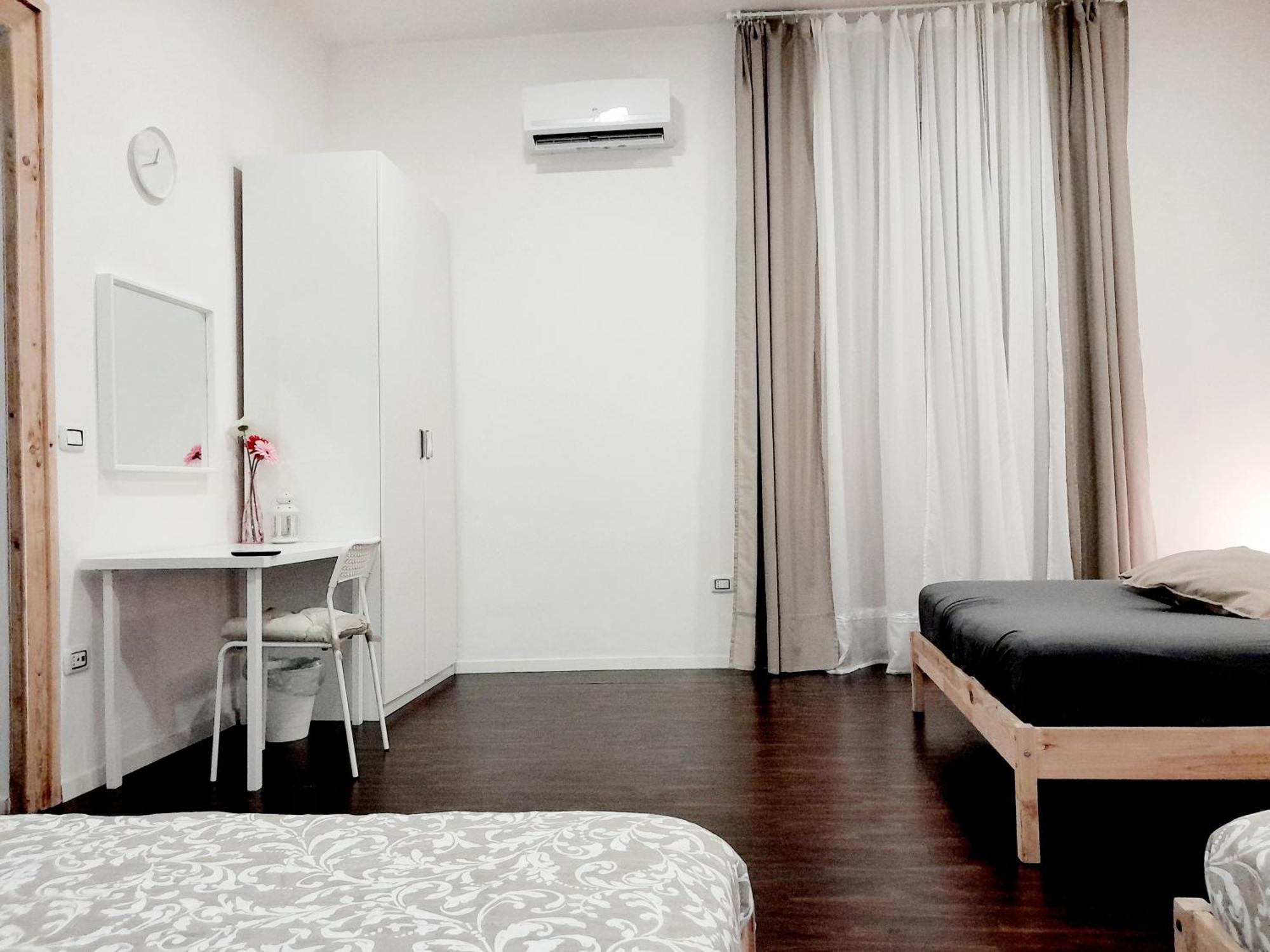 Apartmán Piazza Carita' Centro Storico Neapol Pokoj fotografie