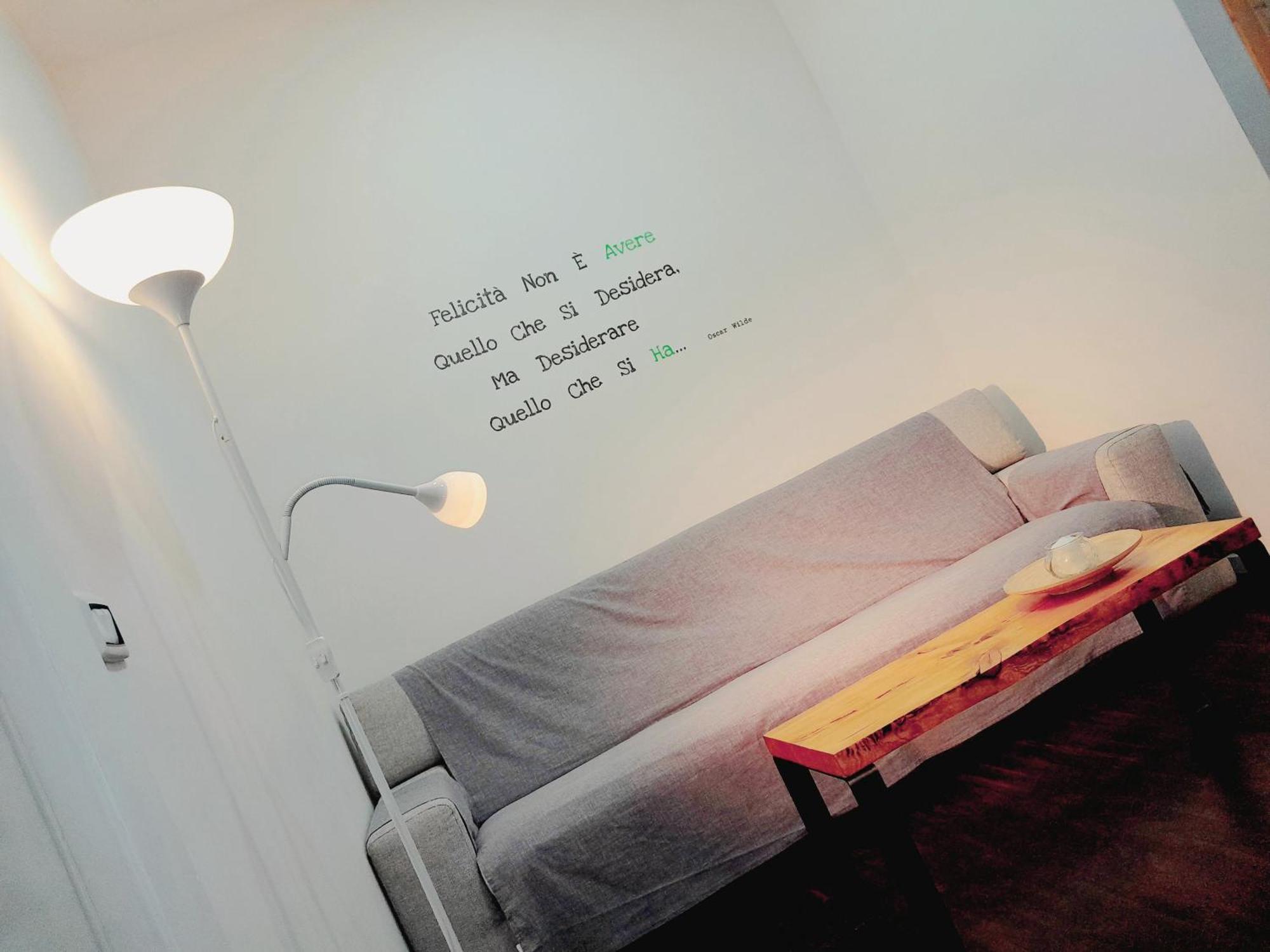 Apartmán Piazza Carita' Centro Storico Neapol Pokoj fotografie